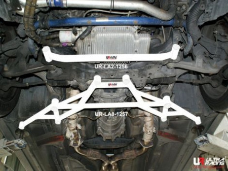 UltraRacing Nissan 350Z Front H-Brace 8-Point